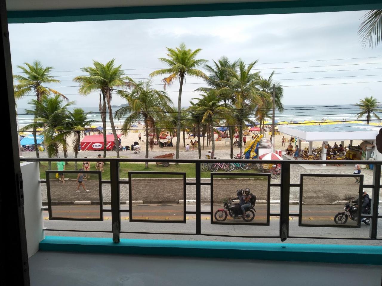 Santa Helena Pousada Guaruja Exterior photo